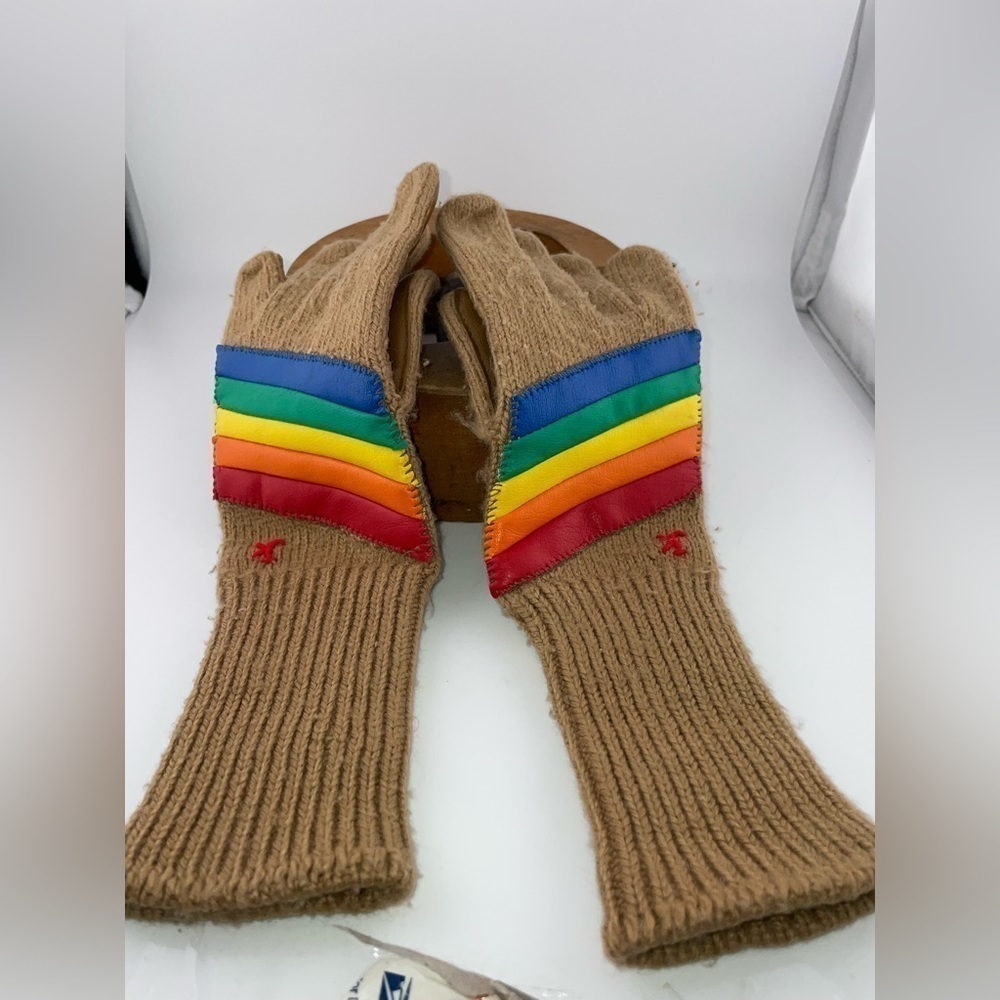Vintage 1970’s Retro Leather Polyester Women’s Rainbow Gloves small - Picture 5 of 9